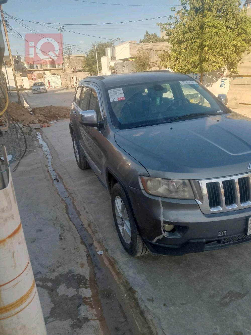 جیپ شیرۆکی
